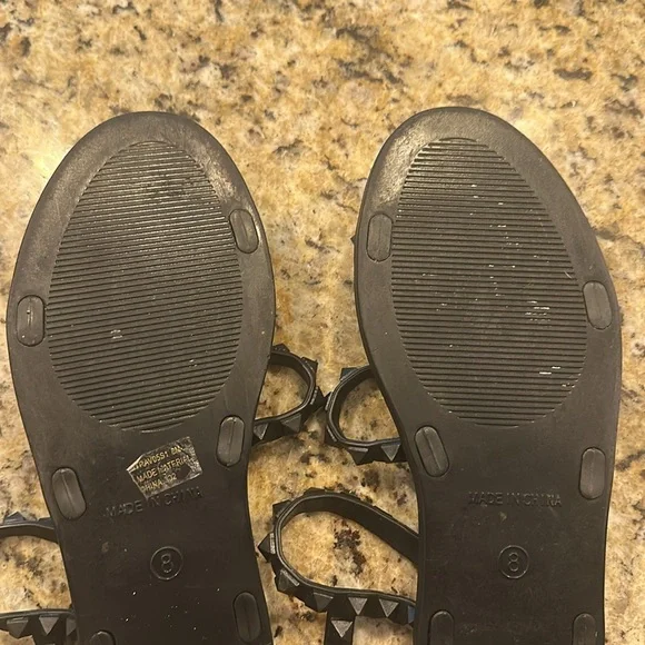 🍄SPRING SALE- firm price 🍄Steve Madden Black Studded Gladiator Flats - Picture 16 of 16